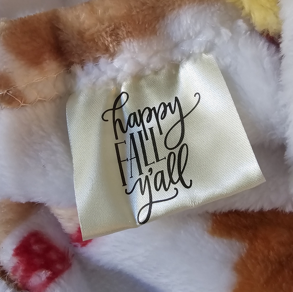 Autumn Themed Children's Plush Hooded Blanket - Picture 8 of 9